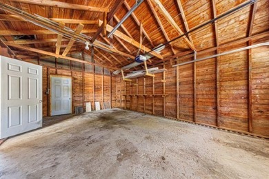 Charming 2 bedroom rambler on Budd Lake! Boat lake access to - photo 24