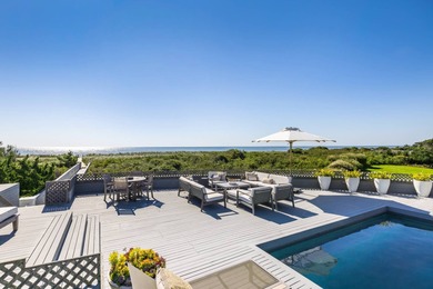 Positioned on one of the most coveted oceanfront lanes in - photo 33