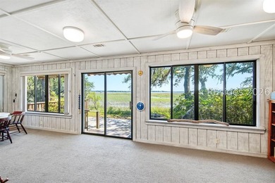 Desirable one-level condo on Lady's Island offering captivating - photo 19