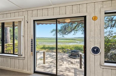 Desirable one-level condo on Lady's Island offering captivating - photo 20