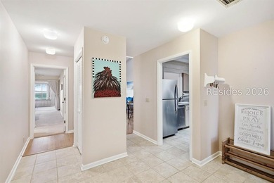 Desirable one-level condo on Lady's Island offering captivating - photo 32