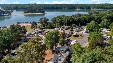 Convenient to I-85 | Community Dock | Gated | Furnished Getaway - photo 27