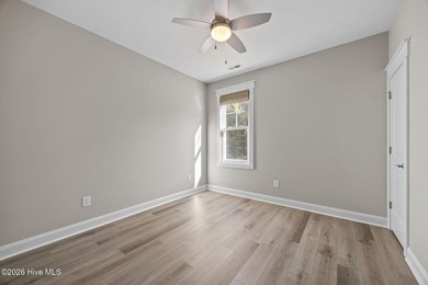 A rare opportunity to own a like-new ranch home in Pine Knoll - photo 18