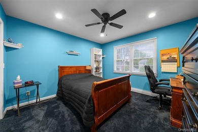 Welcome to 3 Lido Pkwy - a charming and well-maintained home - photo 18