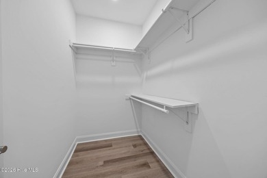 A rare opportunity to own a like-new ranch home in Pine Knoll - photo 28