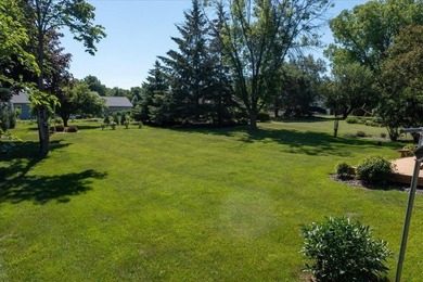 Well-maintained 3-bedroom, 2-bath quad-level home set on a - photo 31