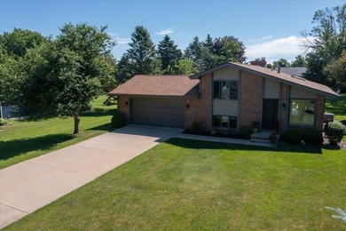Well-maintained 3-bedroom, 2-bath quad-level home set on a - photo 35