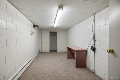Welcome to this well-maintained 1,540 SQFT ranch offering 3 - photo 25