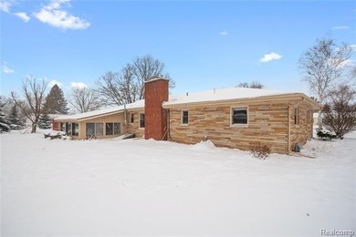 Welcome to this well-maintained 1,540 SQFT ranch offering 3 - photo 28