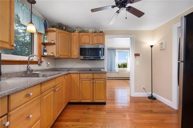 This spectacular 3 family with incredible ocean views is perfect - photo 33