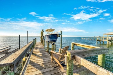 Experience luxury living in Melbourne Beach! This stunning 4,326 - photo 3