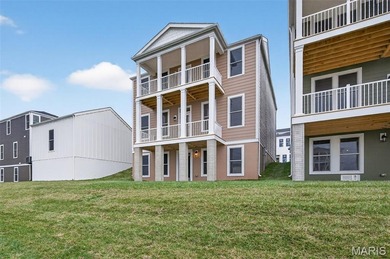 (private lake, pond, creek) Home For Sale in Saint Charles Missouri