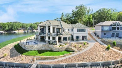 Lake Home For Sale in Lake Ozark, Missouri