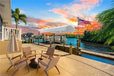 Caloosahatchee River Home For Sale in Fort Myers Florida