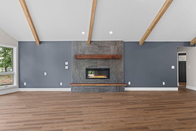 Extraordinary luxury lakefront retreat on one of Table Rock - photo 13