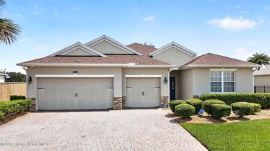 Welcome to Sunstone, a sought-after gated community in the heart - photo 9