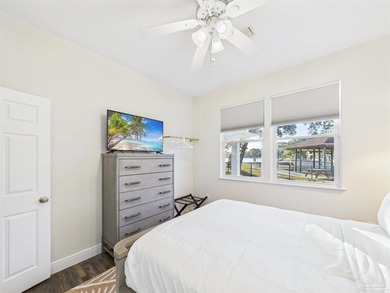 39 Mariner Lane is for the discerning buyer. Newly renovated by - photo 30