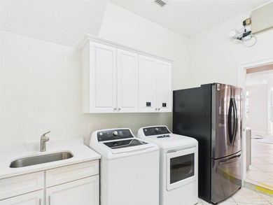 39 Mariner Lane is for the discerning buyer. Newly renovated by - photo 31