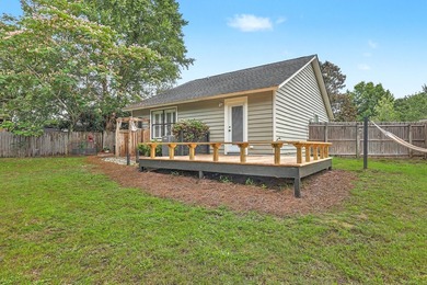Set on a peaceful cul-de-sac in Mt. Pleasant, 1453 Cypress Court - photo 34