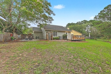 Set on a peaceful cul-de-sac in Mt. Pleasant, 1453 Cypress Court - photo 37