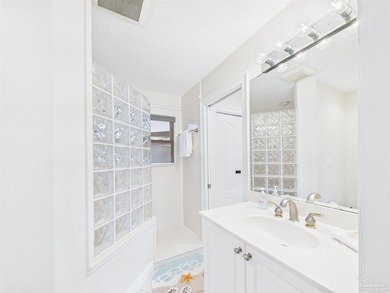 39 Mariner Lane is for the discerning buyer. Newly renovated by - photo 37