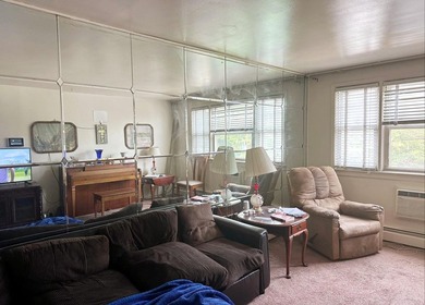 Beautiful Brick Duplex conveniently located close to Bus Stop - photo 3