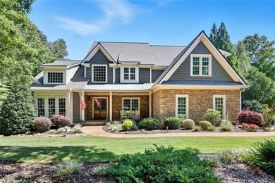 Lake Home For Sale in Dawsonville, Georgia