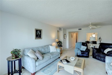 WATERFRONT PARADISE! SAIL AWAY FROM YOUR BACKYARD! Experience - photo 11