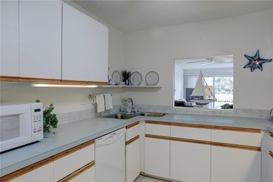 WATERFRONT PARADISE! SAIL AWAY FROM YOUR BACKYARD! Experience - photo 14