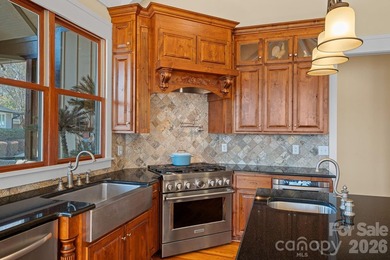 Waterfront living at its BEST! Panoramic water views from most - photo 15