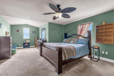 One or more photo(s) has been virtually staged. Welcome to 6970 - photo 17
