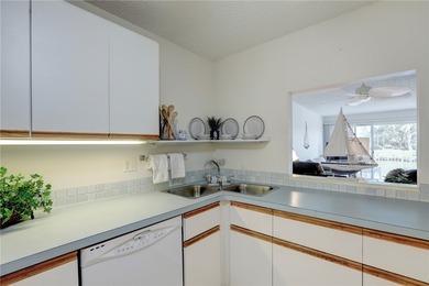 WATERFRONT PARADISE! SAIL AWAY FROM YOUR BACKYARD! Experience - photo 17