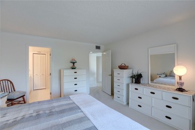 WATERFRONT PARADISE! SAIL AWAY FROM YOUR BACKYARD! Experience - photo 22