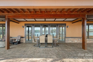 Waterfront living at its BEST! Panoramic water views from most - photo 39