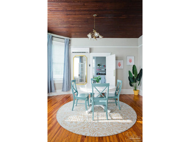 Exceptional opportunity to acquire a fully renovated - photo 10