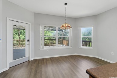 Welcome to this beautifully updated handicap-accessible - photo 13