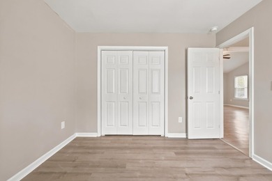 Welcome to this charming 3-bedroom, 2-bath home in the desirable - photo 19