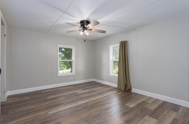 Whether you're searching for a full-time residence or the - photo 20