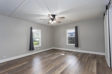 Whether you're searching for a full-time residence or the - photo 21