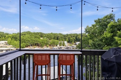 Completely remodeled and turn-key, this 3-bedroom, 2-bath condo - photo 23
