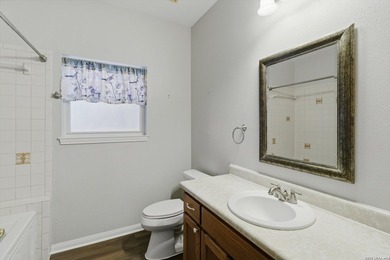 Welcome to this beautifully updated handicap-accessible - photo 23