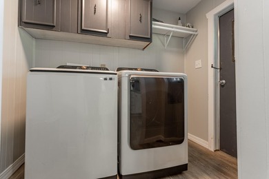 Whether you're searching for a full-time residence or the - photo 25