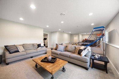 *****Seller is offering a $5000 concession that the Buyer can - photo 28