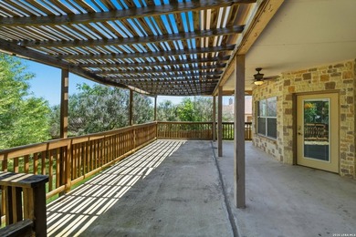 Welcome to this beautifully updated handicap-accessible - photo 28