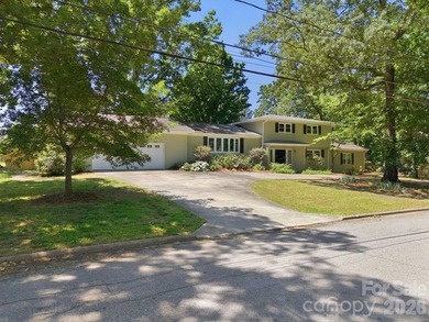 Located in the highly sought-after Country Club of Salisbury - photo 2