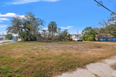 Nestled in one of the most sought-after neighborhoods in St - photo 2
