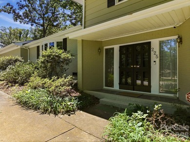 Located in the highly sought-after Country Club of Salisbury - photo 4
