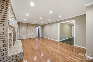 Located in the highly sought-after Country Club of Salisbury - photo 10