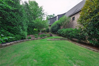 Welcome to 1646 Heron Pointe, an exceptional golf course estate - photo 7