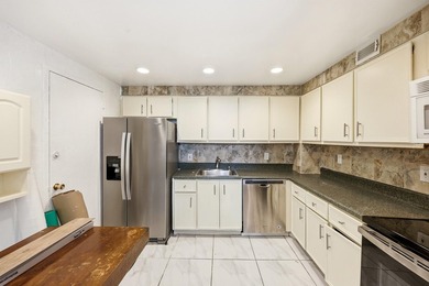 Investor's Dream! This unit can be Leased 12 times a year with a - photo 14